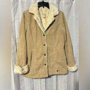 Abercrombie & Fitch Tan Faux Fur- size M women’s in great condition-no flaws